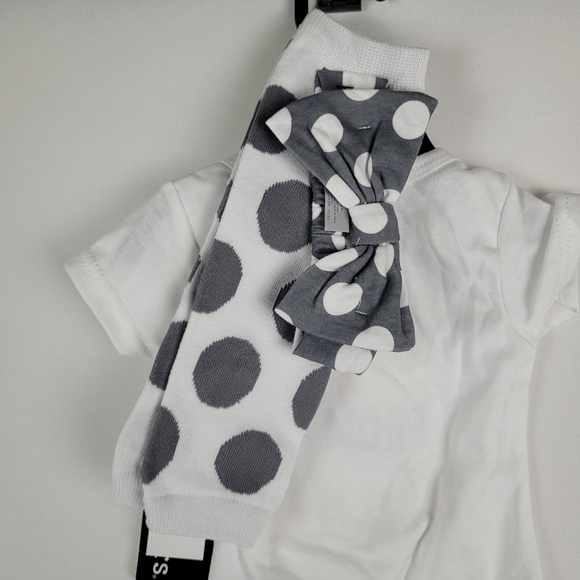 NWT Baby Starters "Got It From My Mama" Bundle One PC, Socks and Headband Sz 12M - Picture 4 of 6